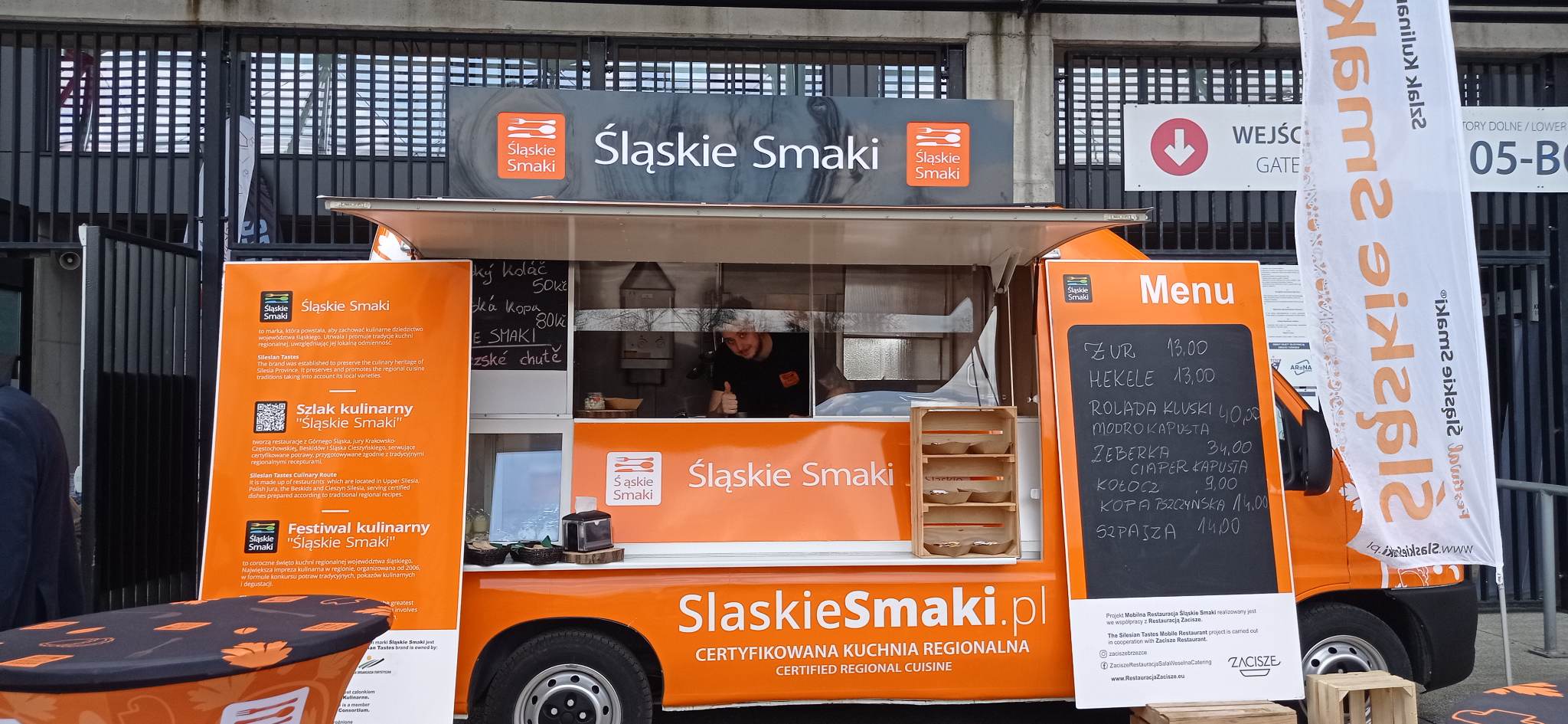 Food Truck ŚLĄSKIE SMAKI na Targach Turystycznych w Zabrzu